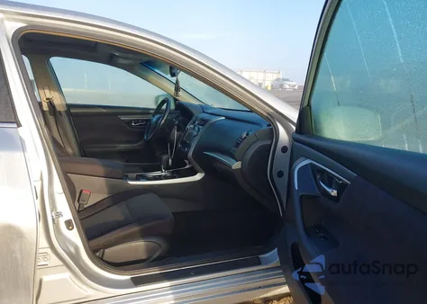 2013 Nissan Altima 2.5 Sv из США, поврежденный, VIN 1N4AL3AP8DC299675